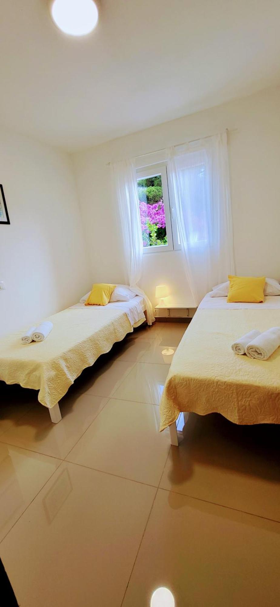 Apartments Solta Rogac ภายนอก รูปภาพ