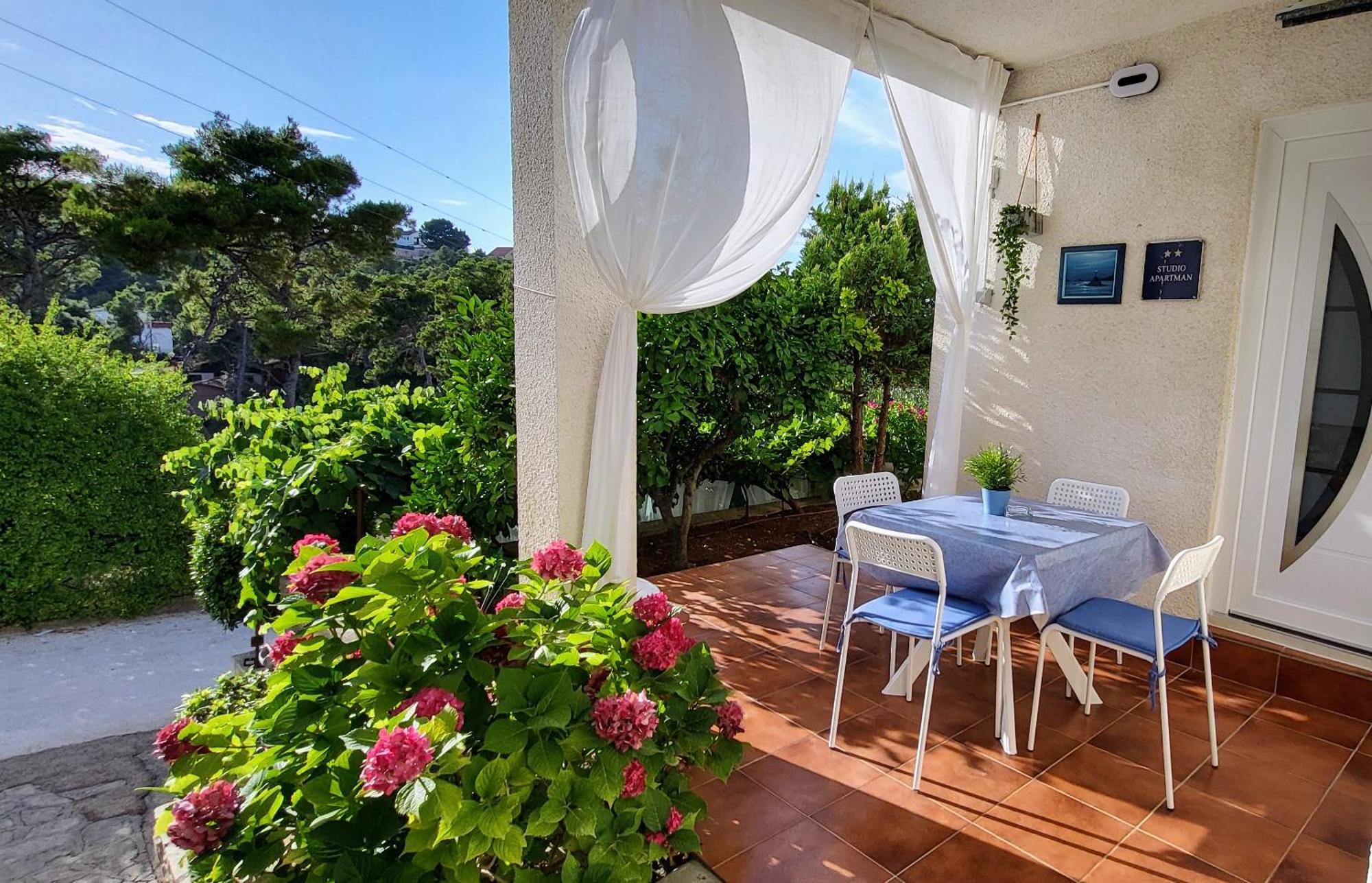 Apartments Solta Rogac ภายนอก รูปภาพ